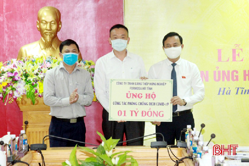 Doanh nghiệp Hà Tĩnh chung sức ủng hộ nguồn lực phòng chống dịch bệnh