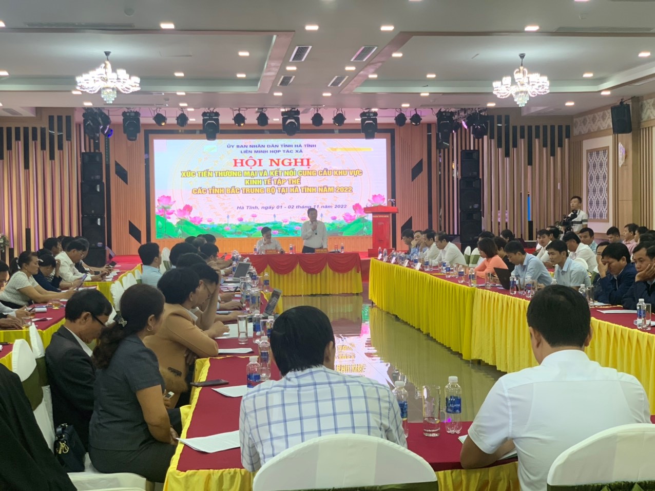 Sàn Giao dịch TMĐT Hà Tĩnh tham gia Hội nghị Xúc tiến thương mại và kết nối cung cầu Khu vực KTTT năm 2022