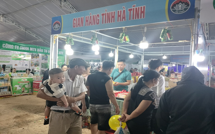 Hà Tĩnh tham gia trưng bày, giới thiệu, quảng bá tại Hội chợ Triển lãm sản phẩm OCOP Quảng Ngãi năm 2023