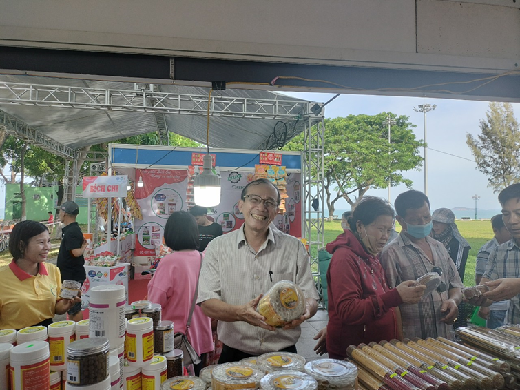Hà Tĩnh tham gia Lễ hội ẩm thực Món ngon từ biển và Hội chợ OCOP, làng nghề tỉnh Bình Định năm 2024